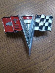 1963 - 1964 Corvette Nose Emblem GM# 3797400